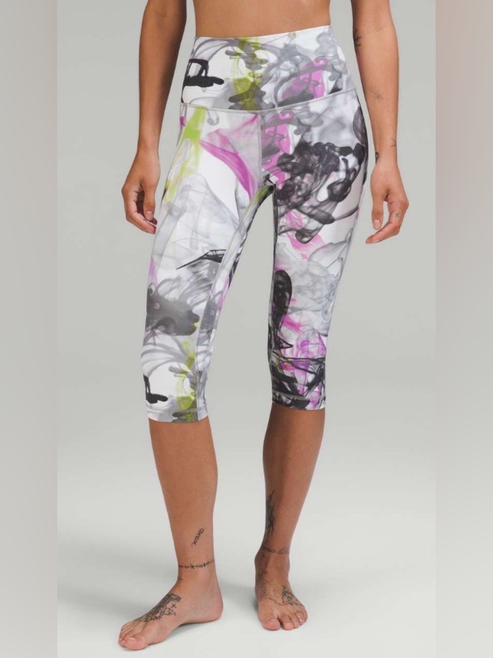 Lululemon Throwback Print Align High-Rise Crop 17"